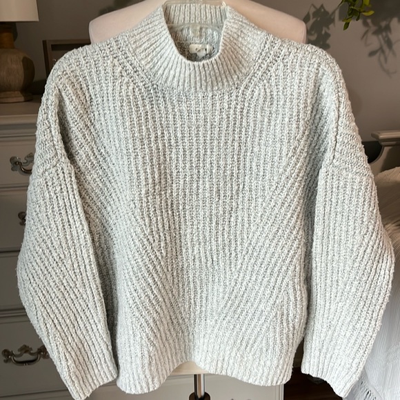 Debut Soft Gray Sweater Mock Neck Womens Small Drop Shoulder - Picture 2 of 15